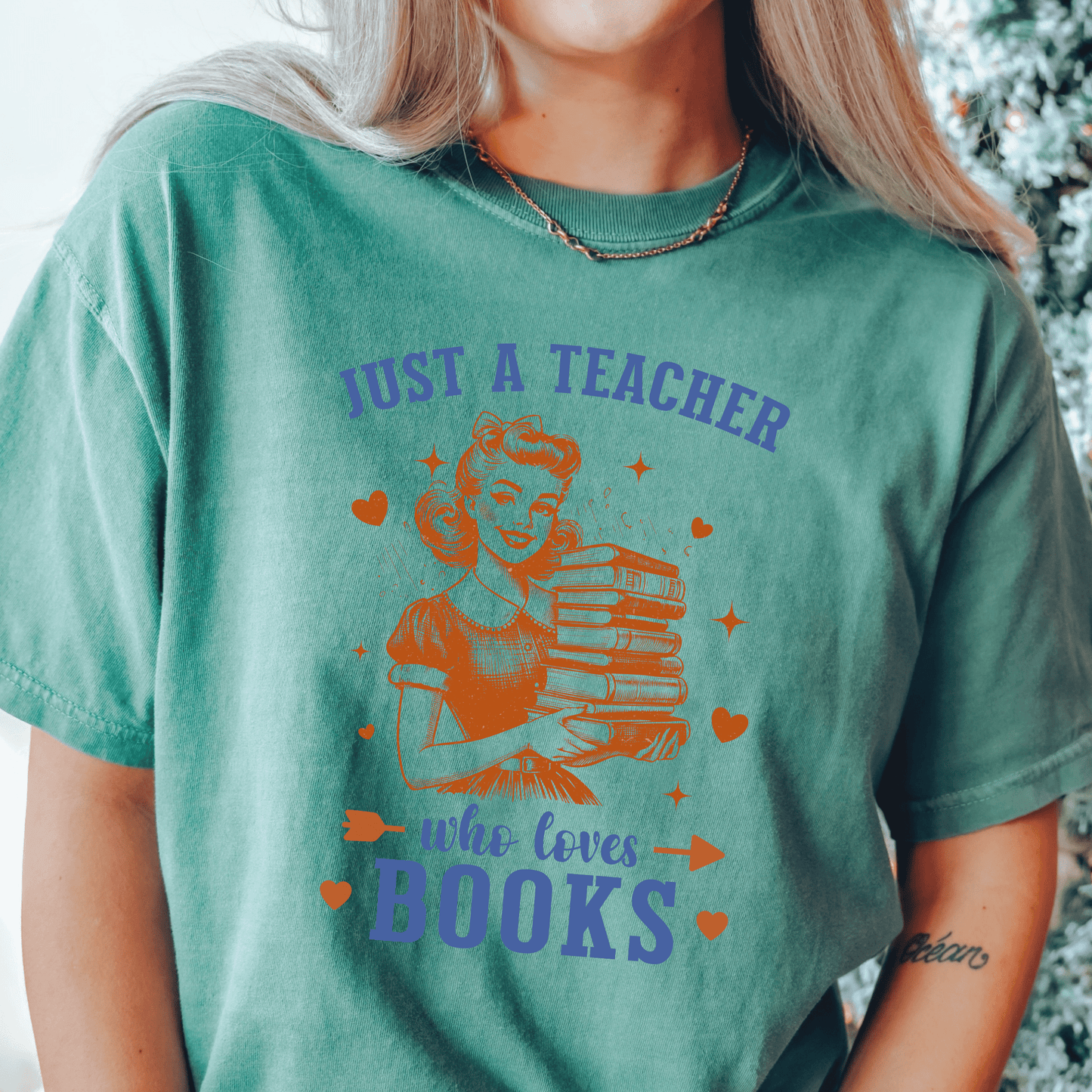 Book Lover Teacher T-shirt