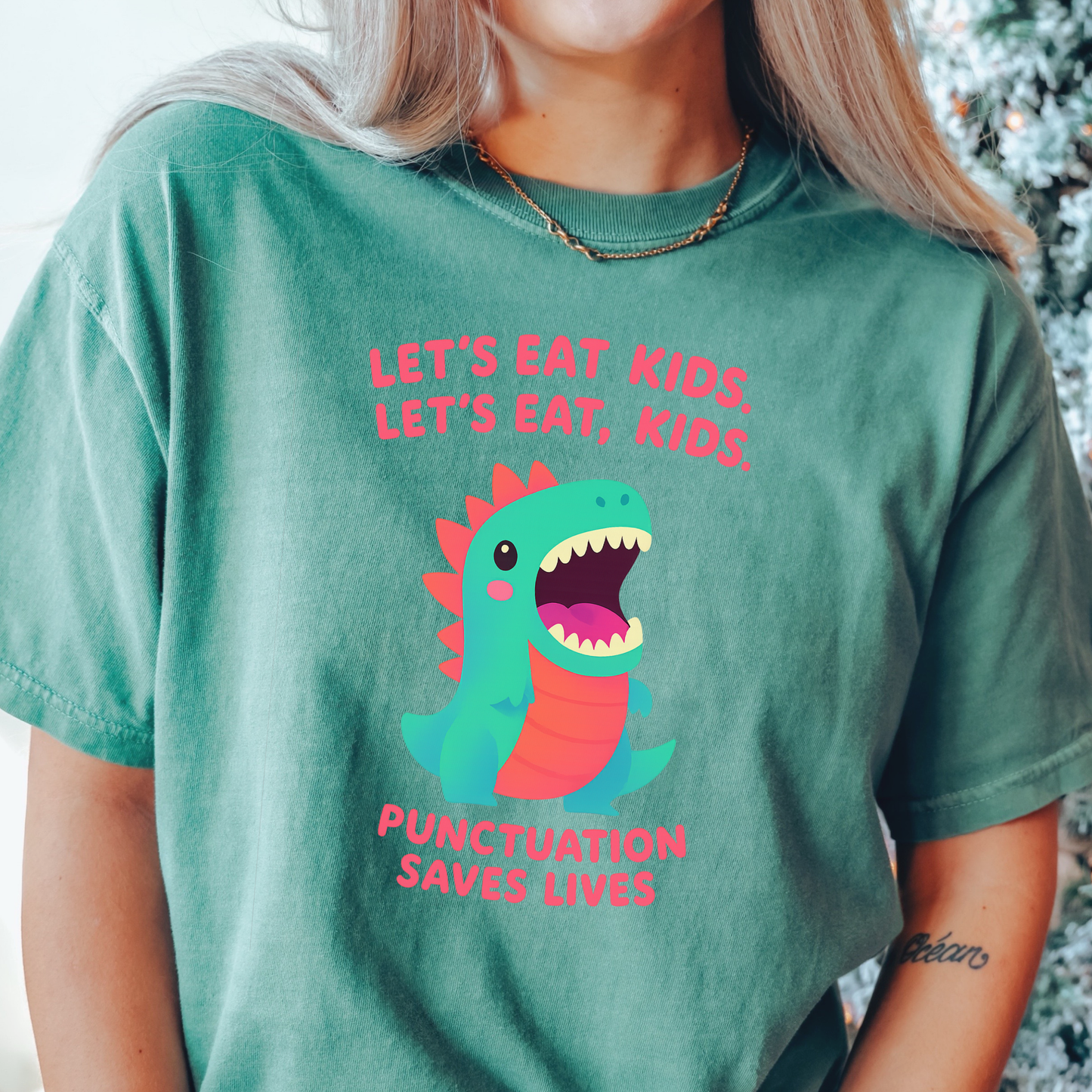 Punctuation Saves T-shirt