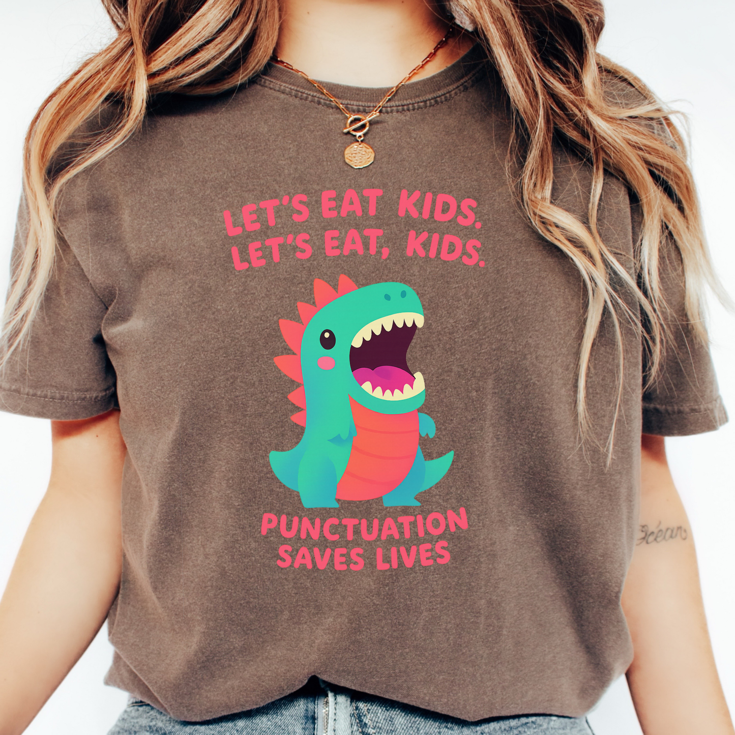 Punctuation Saves T-shirt