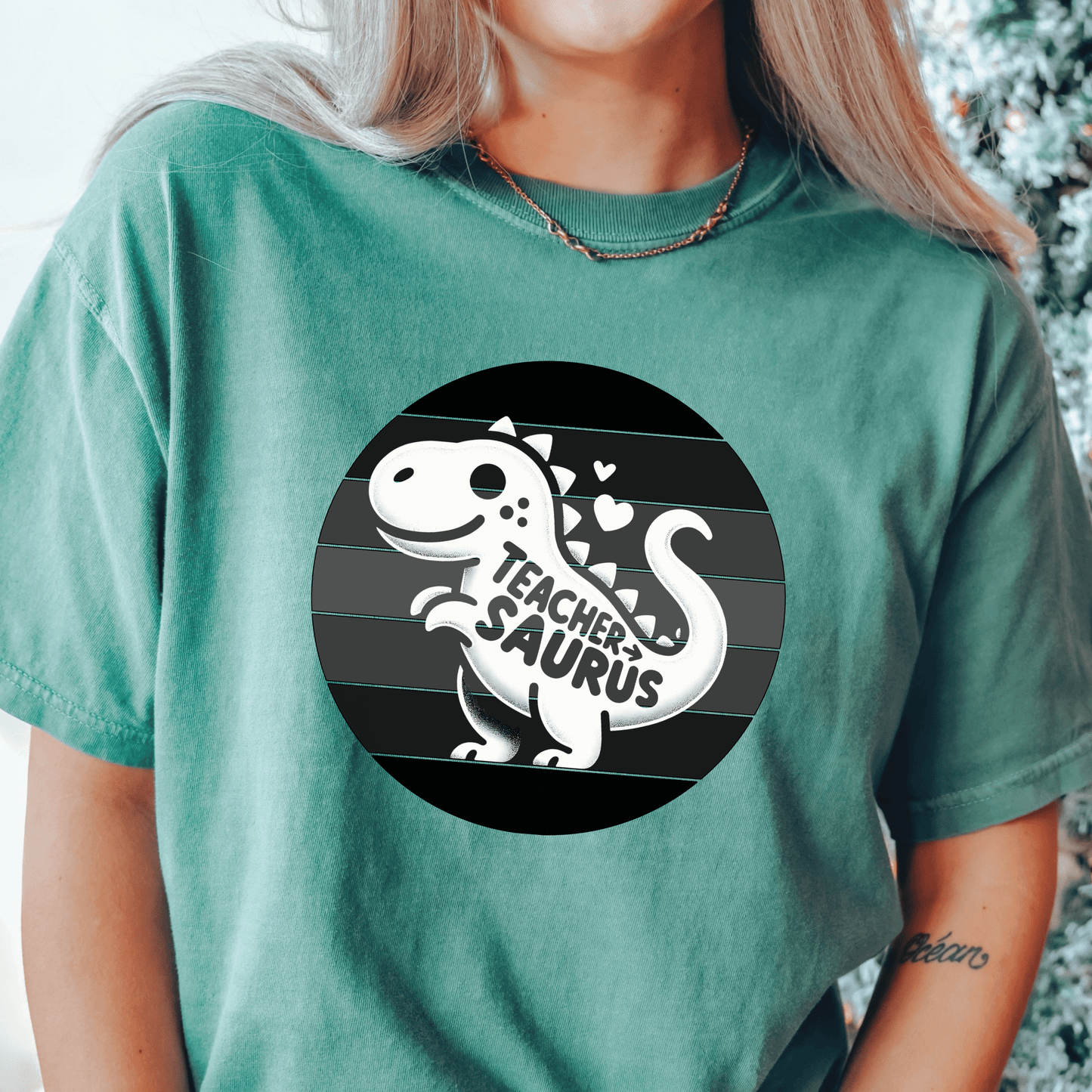Teachersaurus T-shirt