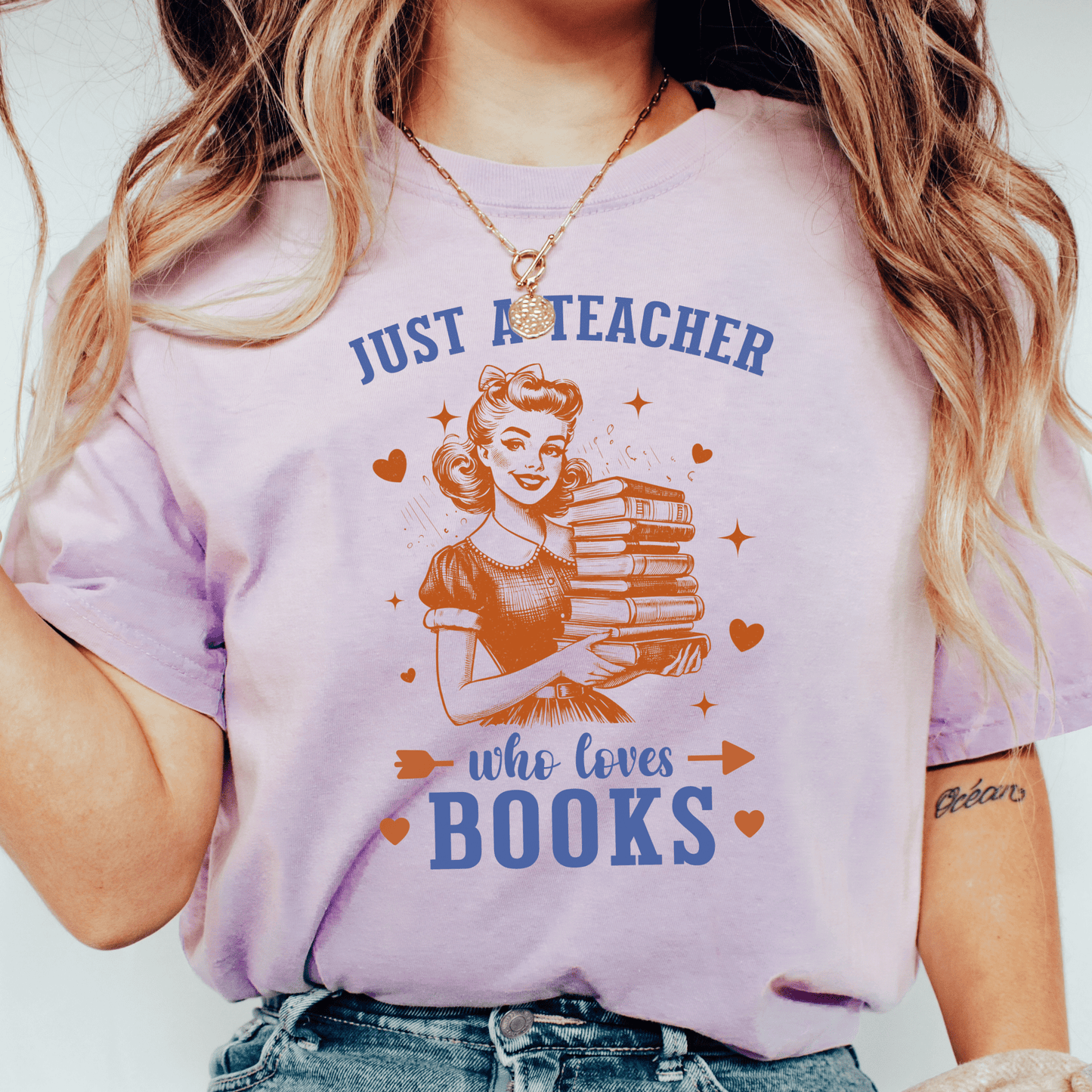 Book Lover Teacher T-shirt